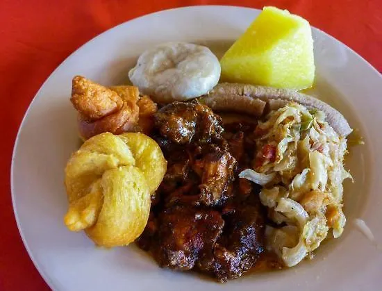Pensión Cazwin Montego Bay