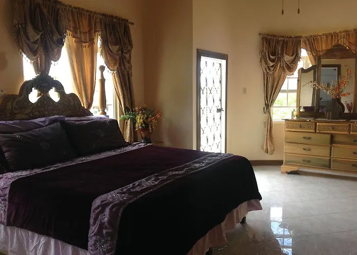 Pensión Cazwin Montego Bay